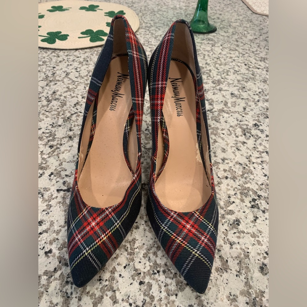 Neiman Marcus Prestige Pointed-Toe Pump